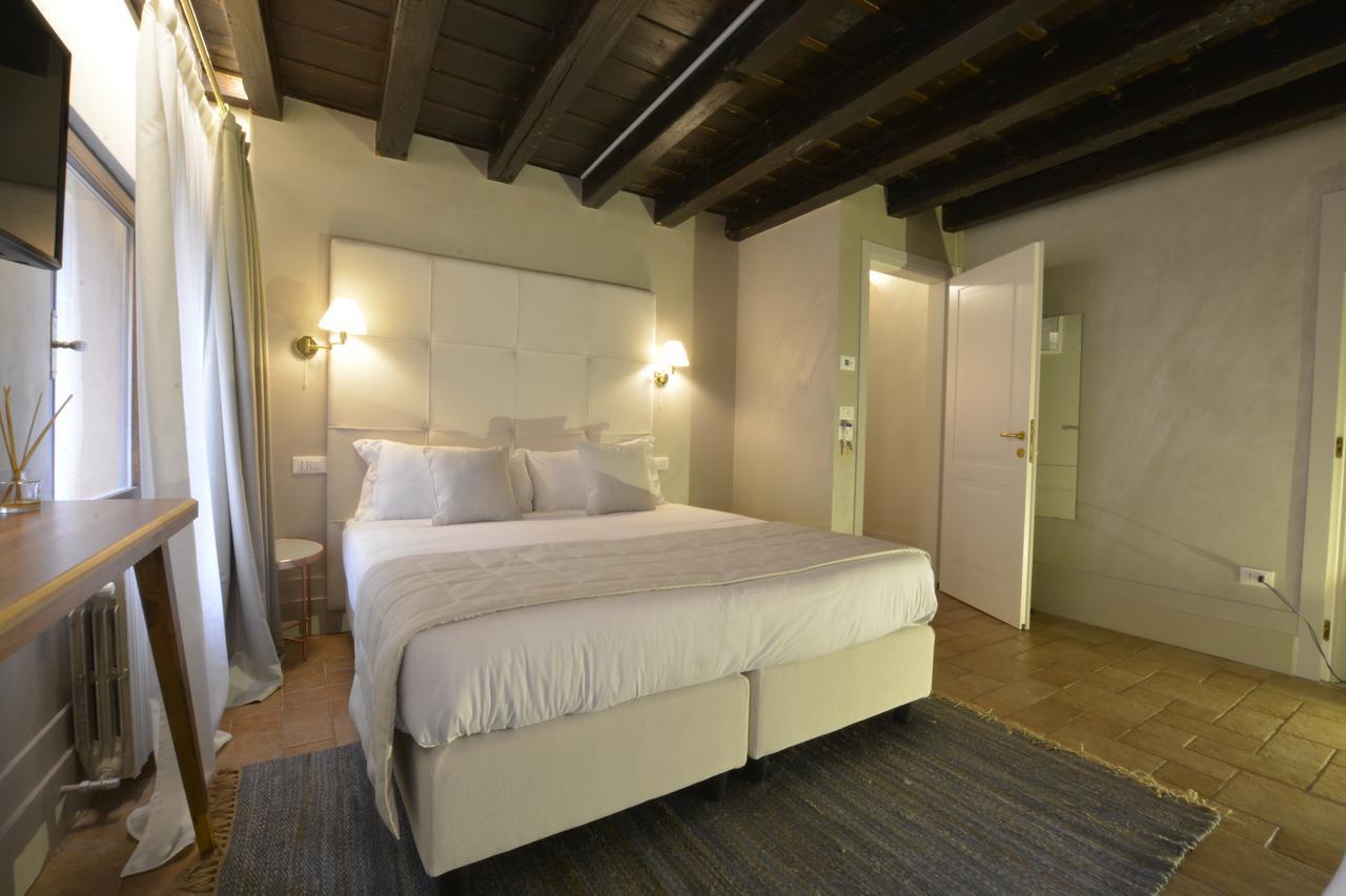 ヴェネツィア P 1779 Bed & Breakfast エクステリア 写真